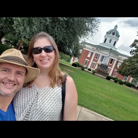 Meet your Posher, Tessa - Picture 3 of 5